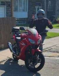 Rider’s Dilemma: Choosing the Ideal motorcycle helmet Weight Laurie
